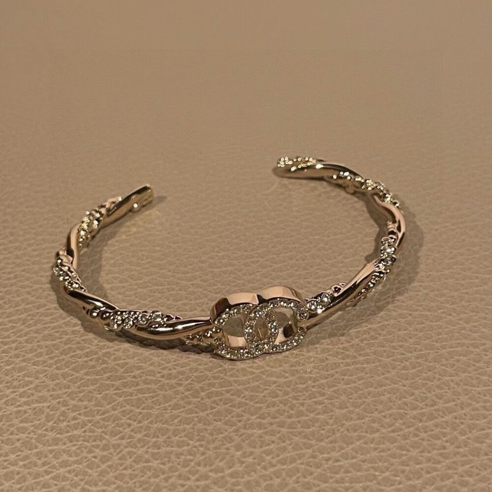 Chanel bracelet - Picture 6 of 7
